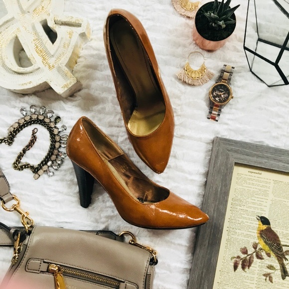 H&M | Shiny Caramel Heels - Picture 2 of 8